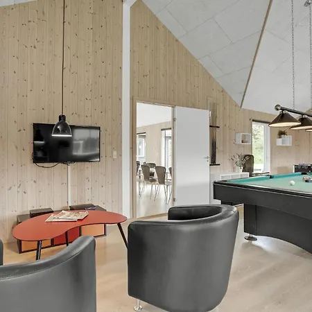 Gorgeous In With Sauna Feriehus *